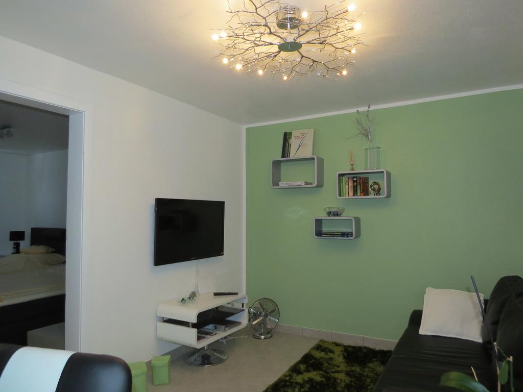 Hotel Sechzehn Leverkusen Room photo